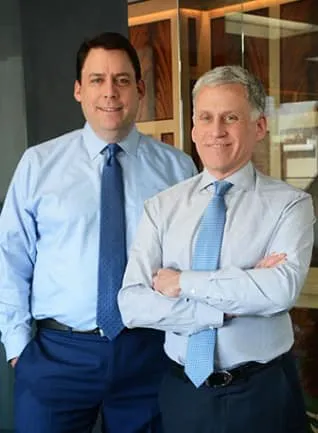 Lever & Ecker, PLLC | Bronx Personal Injury Lawyers 4