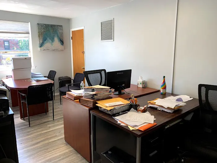 Law Offices of Jayson Lutzky 4