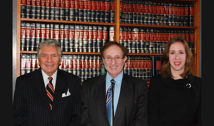 Apicella & Schlesinger Attorneys At Law 4