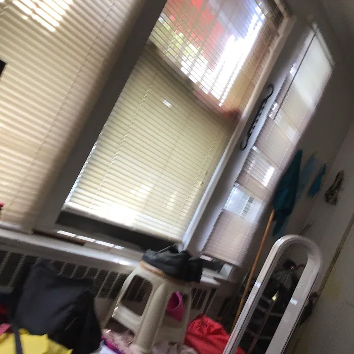 Lauriano Guzman Law Office 4