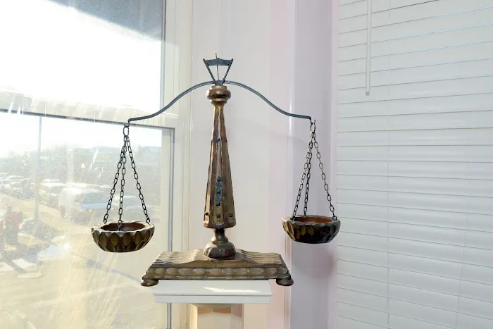 The Law Offices of Thomas J. Lavin 4