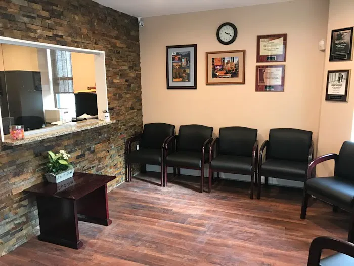 Law Offices Of Jeffrey M Bloom 4