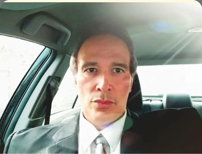 Alberto Soto, Esq. 4