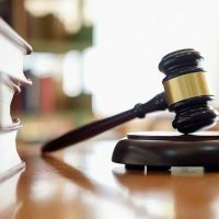 Warren J Bennia Law Office ico