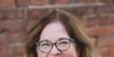Dolan & Dolan, P.A: Eileen McCarthy Born, Estate Planning Attorney