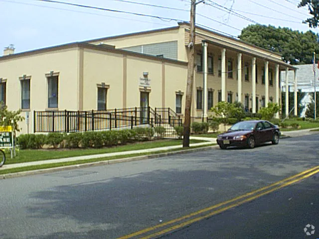 COFFYLAW, LLC 4