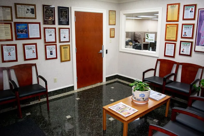 Ginarte Gonzalez & Winograd, LLP 5