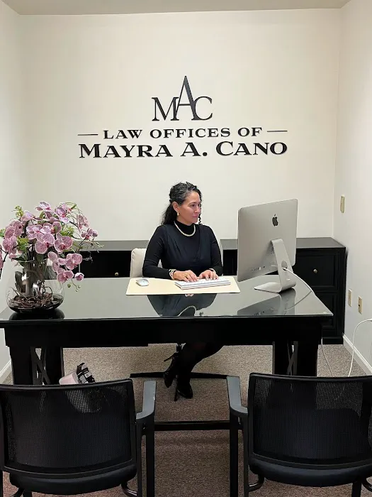 Law Offices of Mayra Cano 4