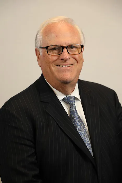 Isaacson, Schiowitz & Korson, LLP 4