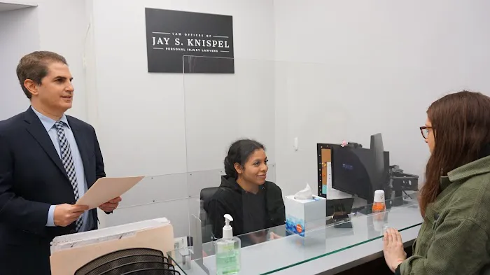 Law Offices of Jay S. Knispel Personal Injury Lawyers - New York City 4