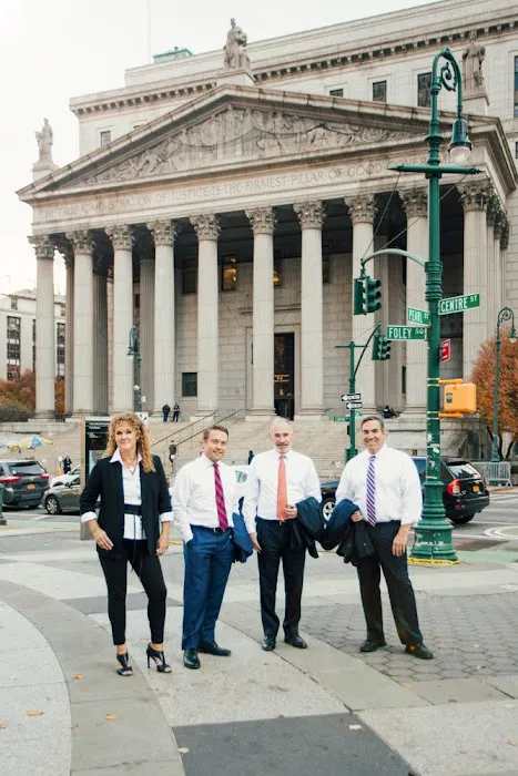 Roth & Roth LLP 4