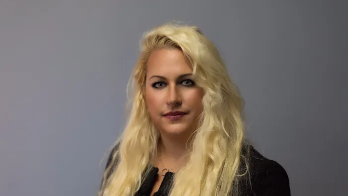 Karra L. Kingston Esq. 5