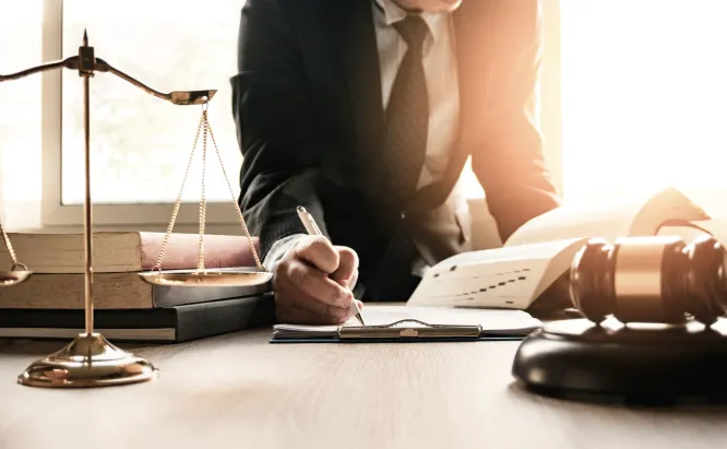 The Law Offices of Alan A. Tarzy 4