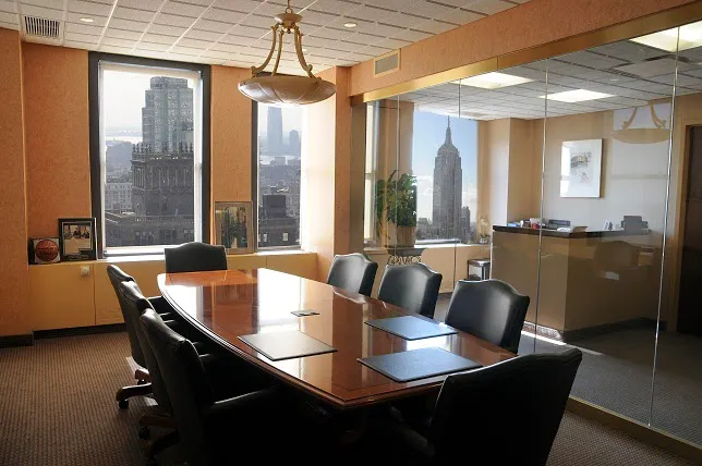 Law Offices of George Vomvolakis 3