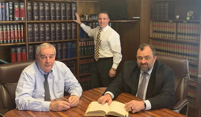 Holzinger, Harak & Scomillio 4