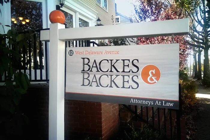 Backes & Backes 4