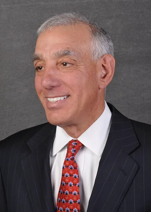 Rosenberg, Minc, Falkoff & Wolff, LLP 4