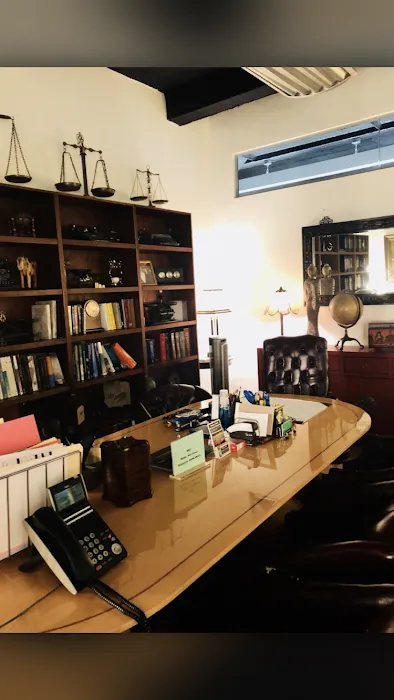 Neil Weinrib & Associates 4