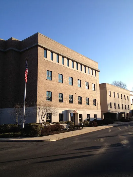 Law Offices of Caroline Achey Edwards 4