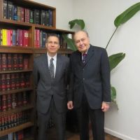 Eric Buckvar Attorney ico