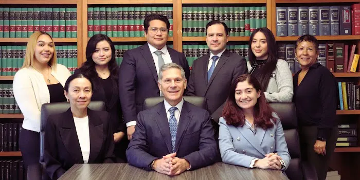 Abogados de Confianza | Proner & Proner 4