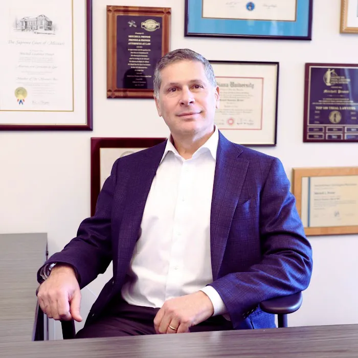 Abogados de Confianza | Proner & Proner 4