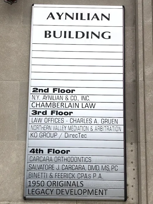 The Chamberlain Law Firm 4