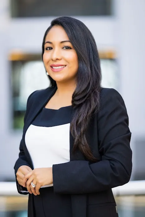 De Los Rios Law, PLLC 4