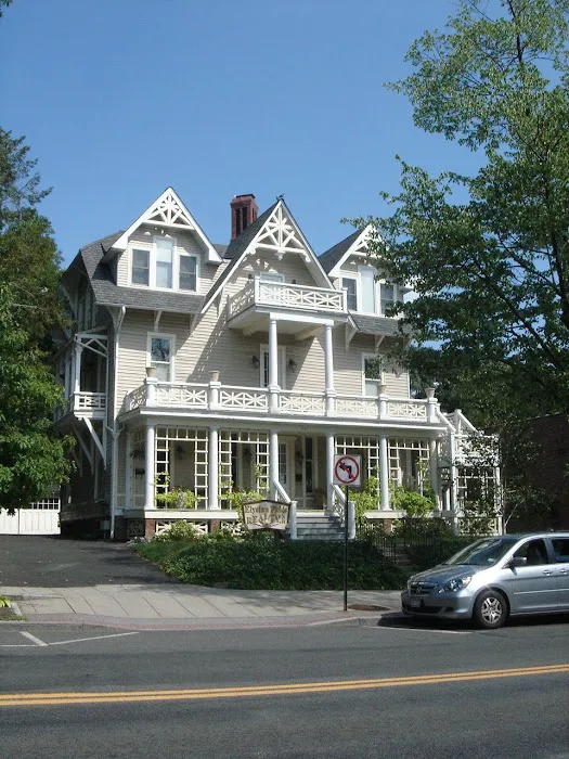 Bernfeld, DeMatteo & Bernfeld, LLP 4