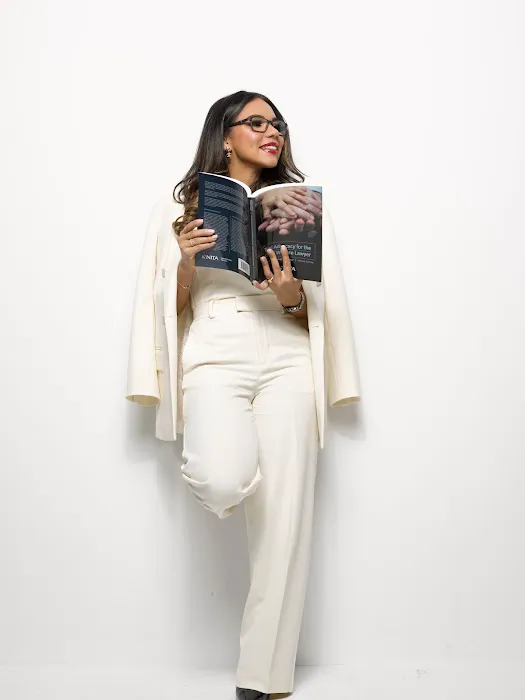 Law Office of Jasmine Hernandez 4
