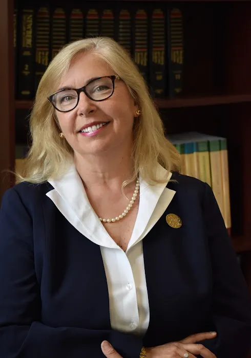 Monika Mazurczyk Attorney at Law 4