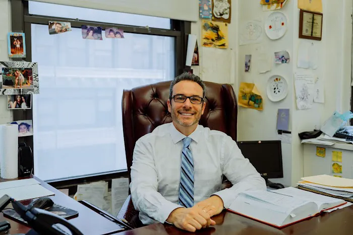 David Resnick & Associates, P.C. - Brooklyn Accident & Injury Lawyers 4