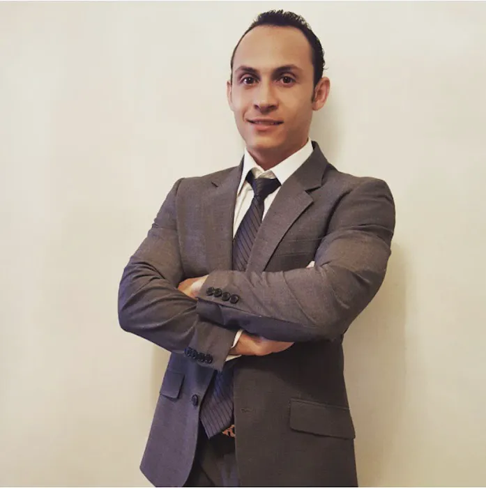 Rozhik Law 4