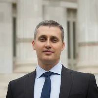Stan Ulis, Esq. ico