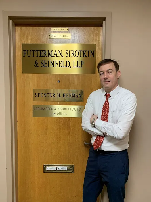 Koenigsberg & Associates Law Offices | Queens Personal Injury Lawyer 4