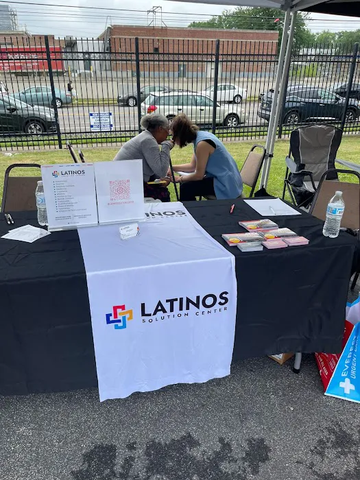 Latinos Solution Center 5