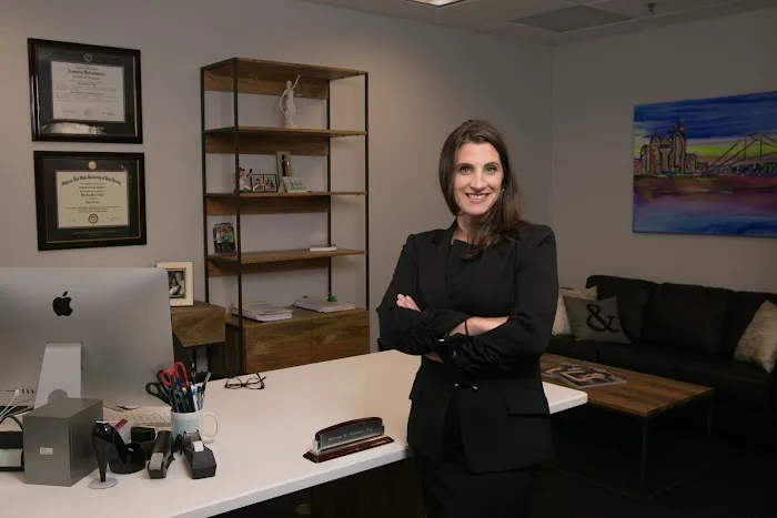 Melinda M. Previtera, Divorce and Family Law Attorney 5