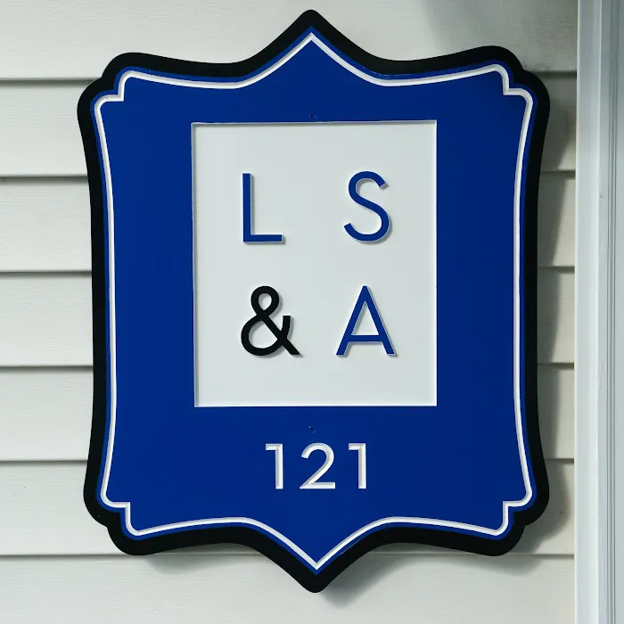 Laura Solomon & Associates 4
