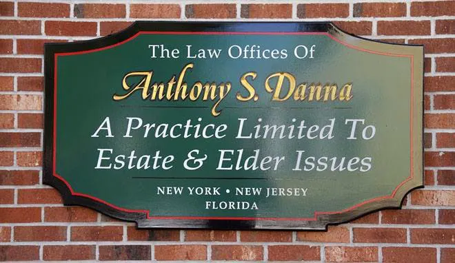 Danna & Associates 4