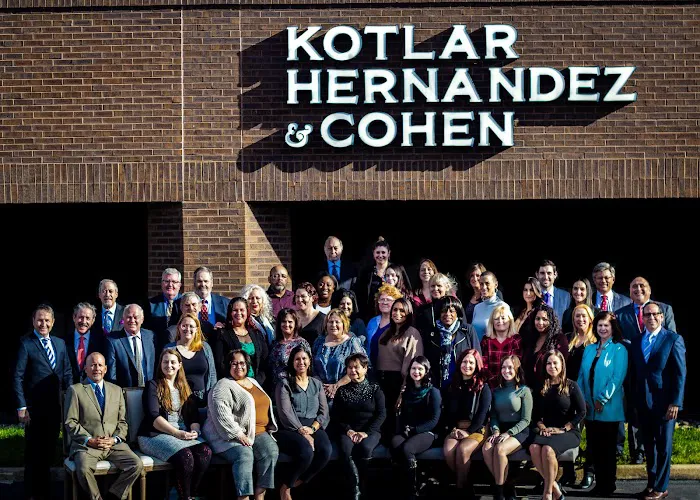 Kotlar, Hernandez & Cohen - The People First Lawyers 4