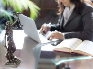 How to Find the Best Lawyer for Your Small Business Startup