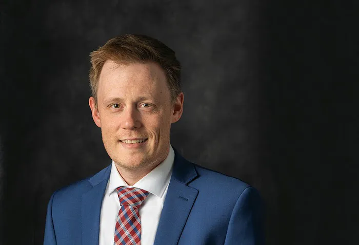 Alex Hertogs, Attorney 4