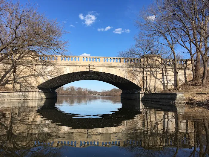 Lake Harriet Law Office, LLC 5