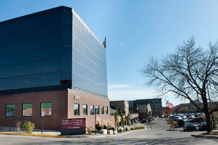 Christensen, Laue, Betts & Tingum, PLLC - Edina Attorneys 5
