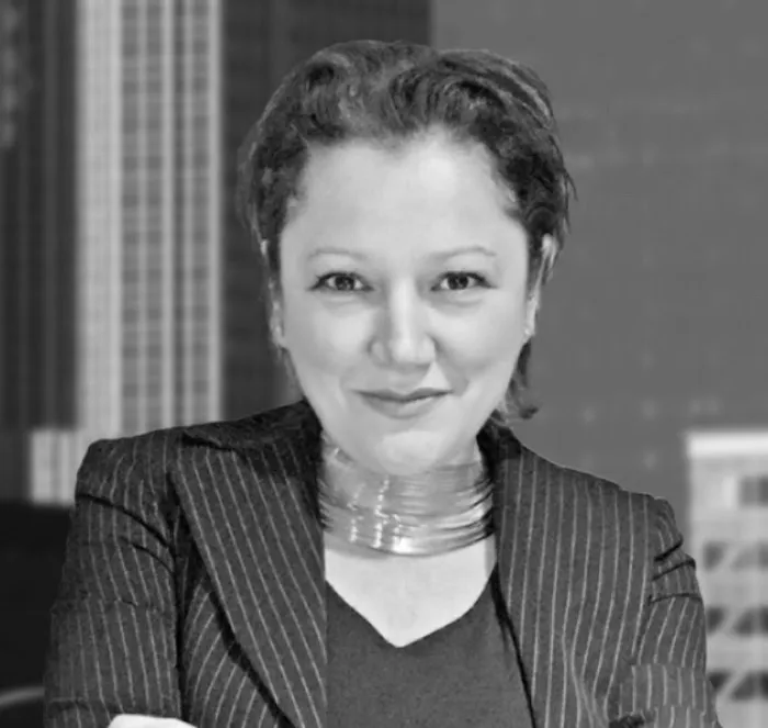 Julia Shmidov Law Firm: Julia Shmidov Latz 5