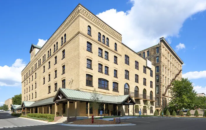 Metropolitan Law Group 5