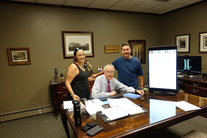 The Law Office of Hollis L. Logue, III 5