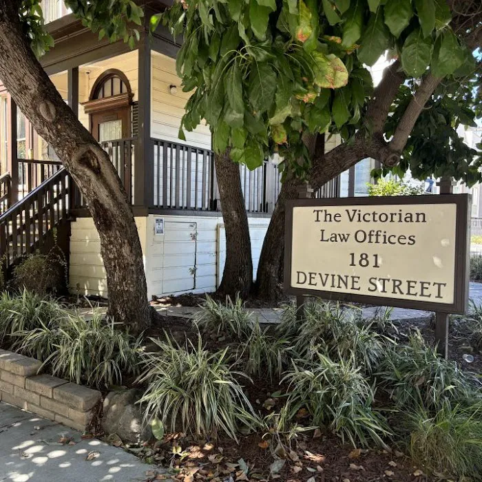The Law Office of H. Daniel Na 5