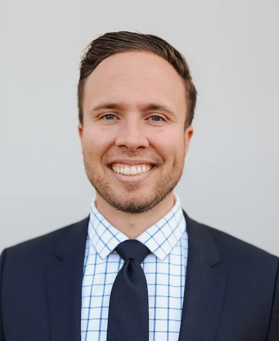 Pacific Coast Injury Lawyer, APC 5