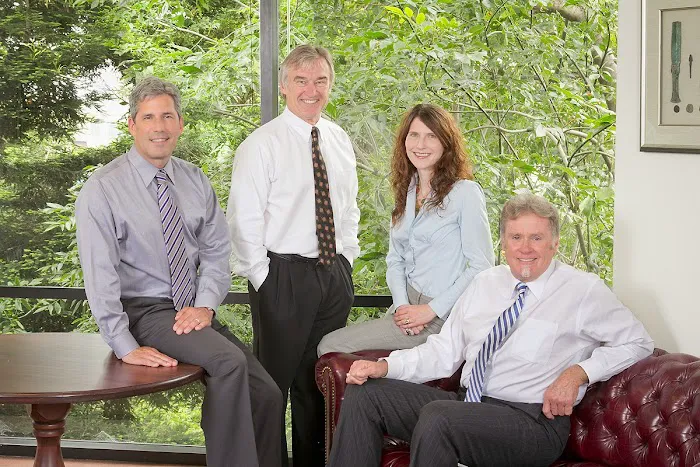Walker, Hamilton & Kearns, LLP 5